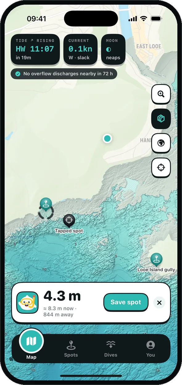 Tapping the map shows 4.3 m, about 8.3 m now with the tide
